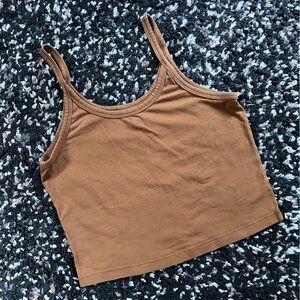 Large toffee crop tank